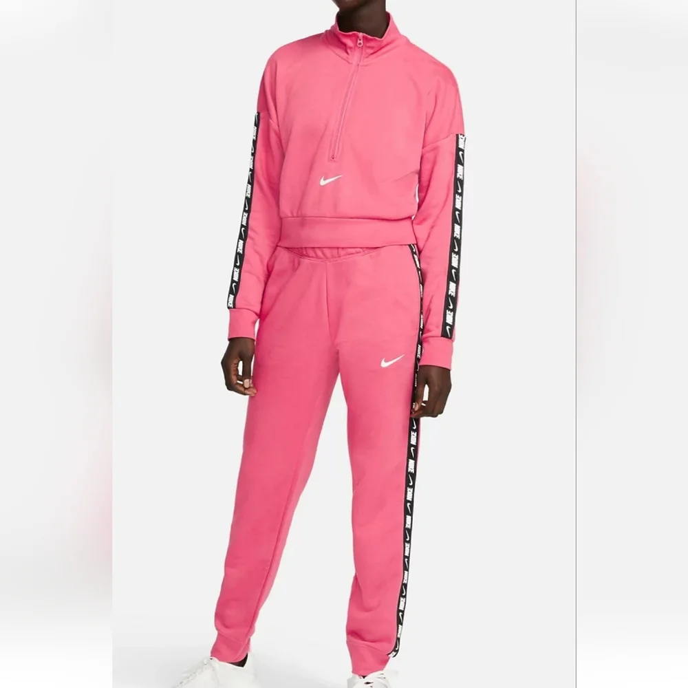 Nike sweatpants Only. - Picture 1 of 16